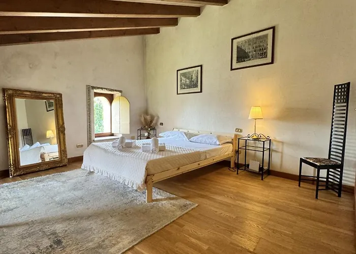Quadruple Room Private External Bathroom
